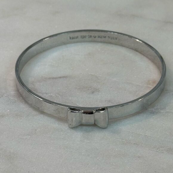 Kate Spade Silver Take A Bow Bangle Bracelet - Picture 2 of 3